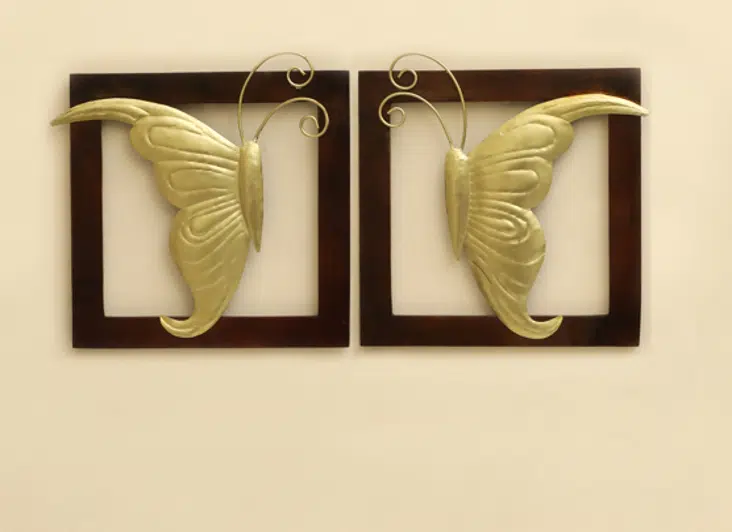 W-Arya Left Right Butterfly Wooden Frame Wall Décor