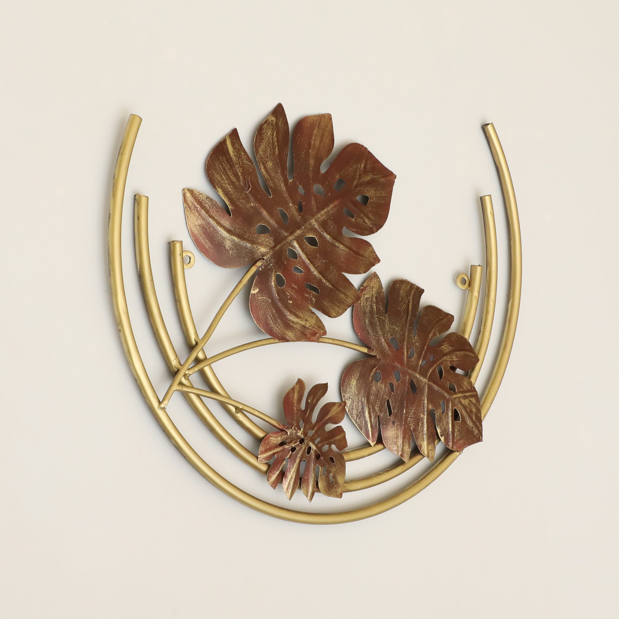 Metal Nirvana 3 Leaf Wall Hanging - Image 3