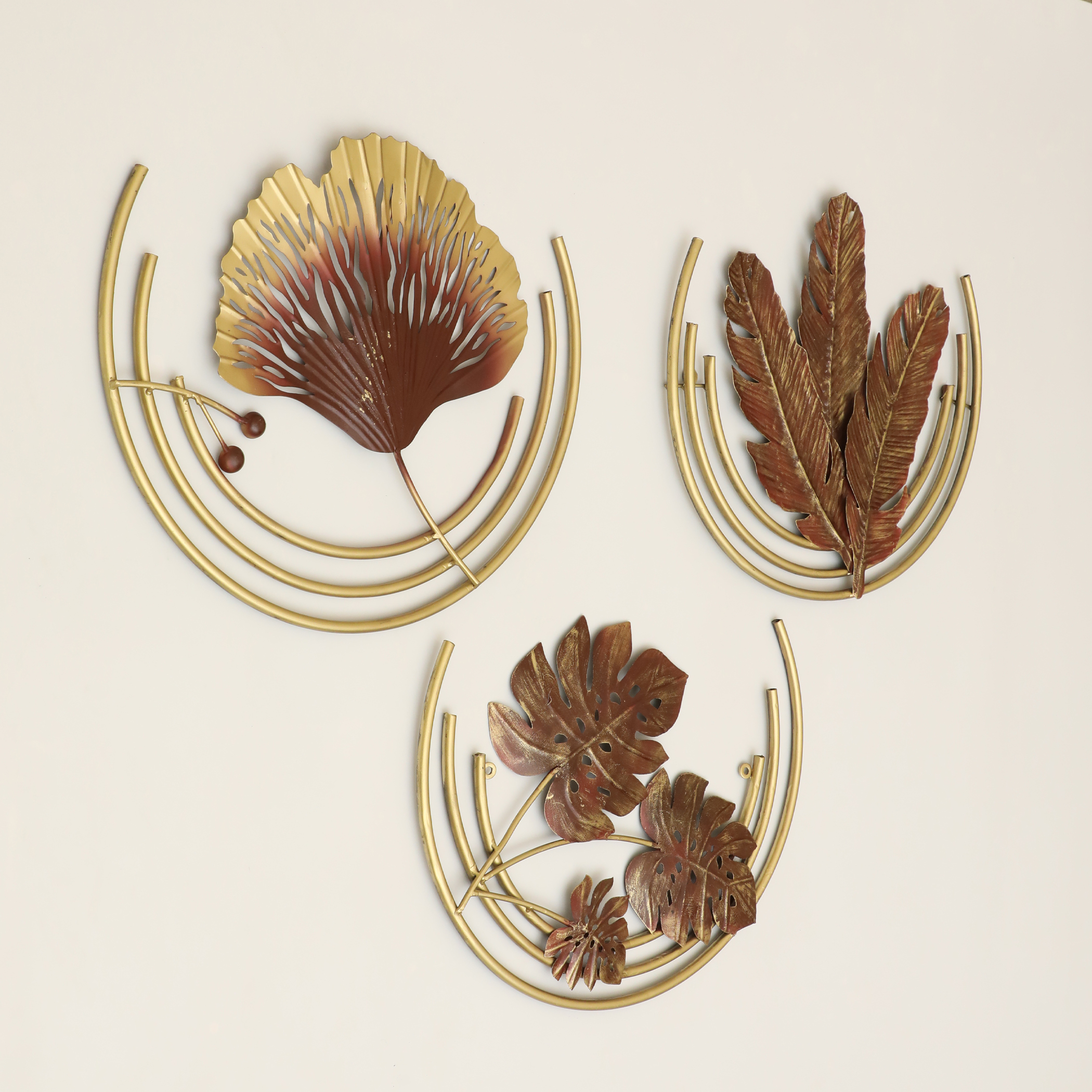 Metal Greenfield Leaf Wall Hanging Set of 3 - Image 2