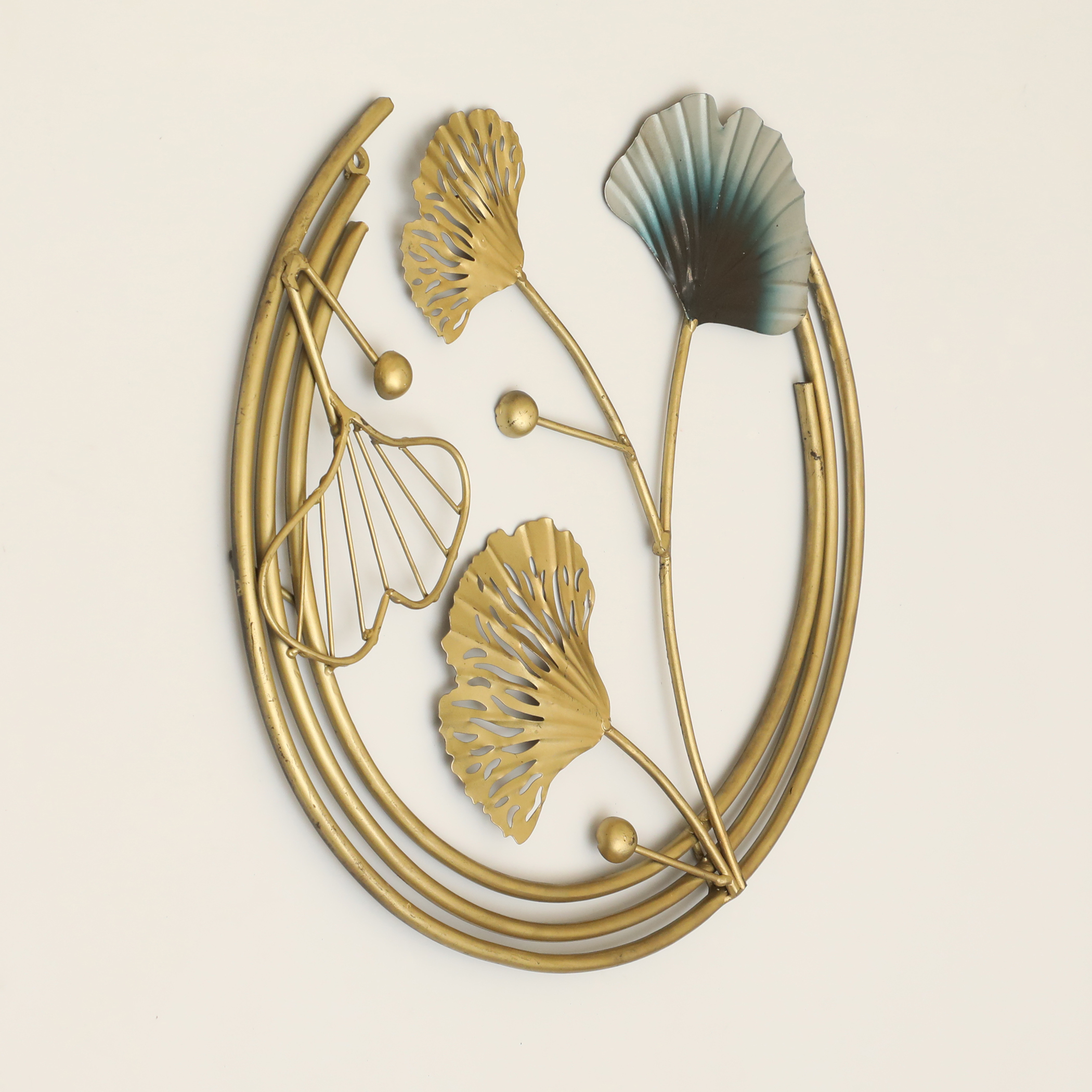 Metal Toshi Leafs Wall Hanging - Image 3