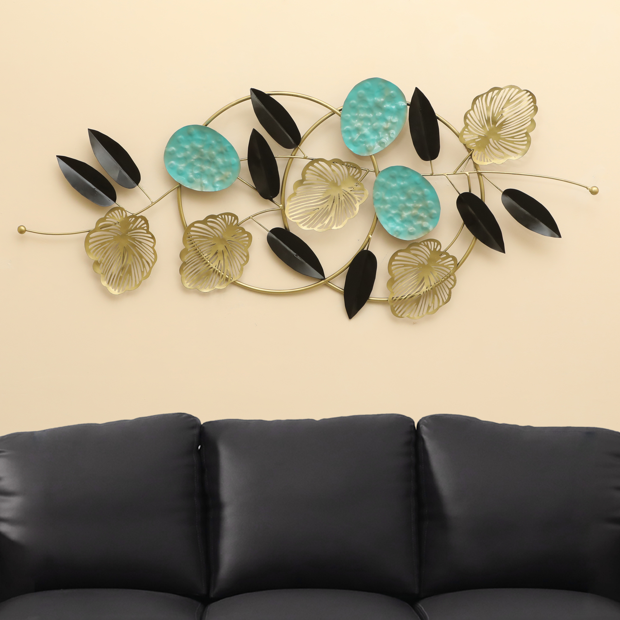 Metal Irya Leaf Wall Art Decor