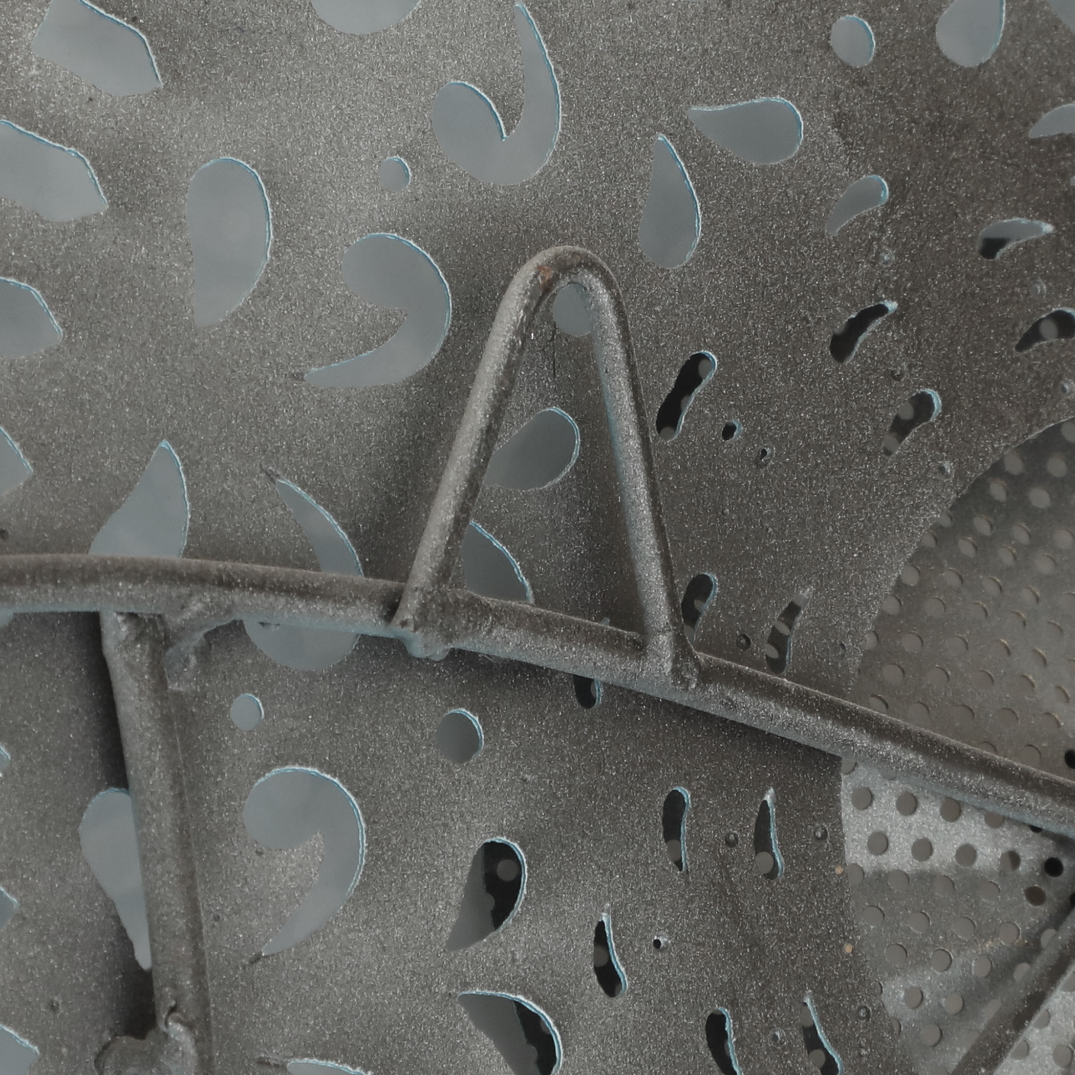 Metal Akoko Round Wall Decor With Clock - Image 4