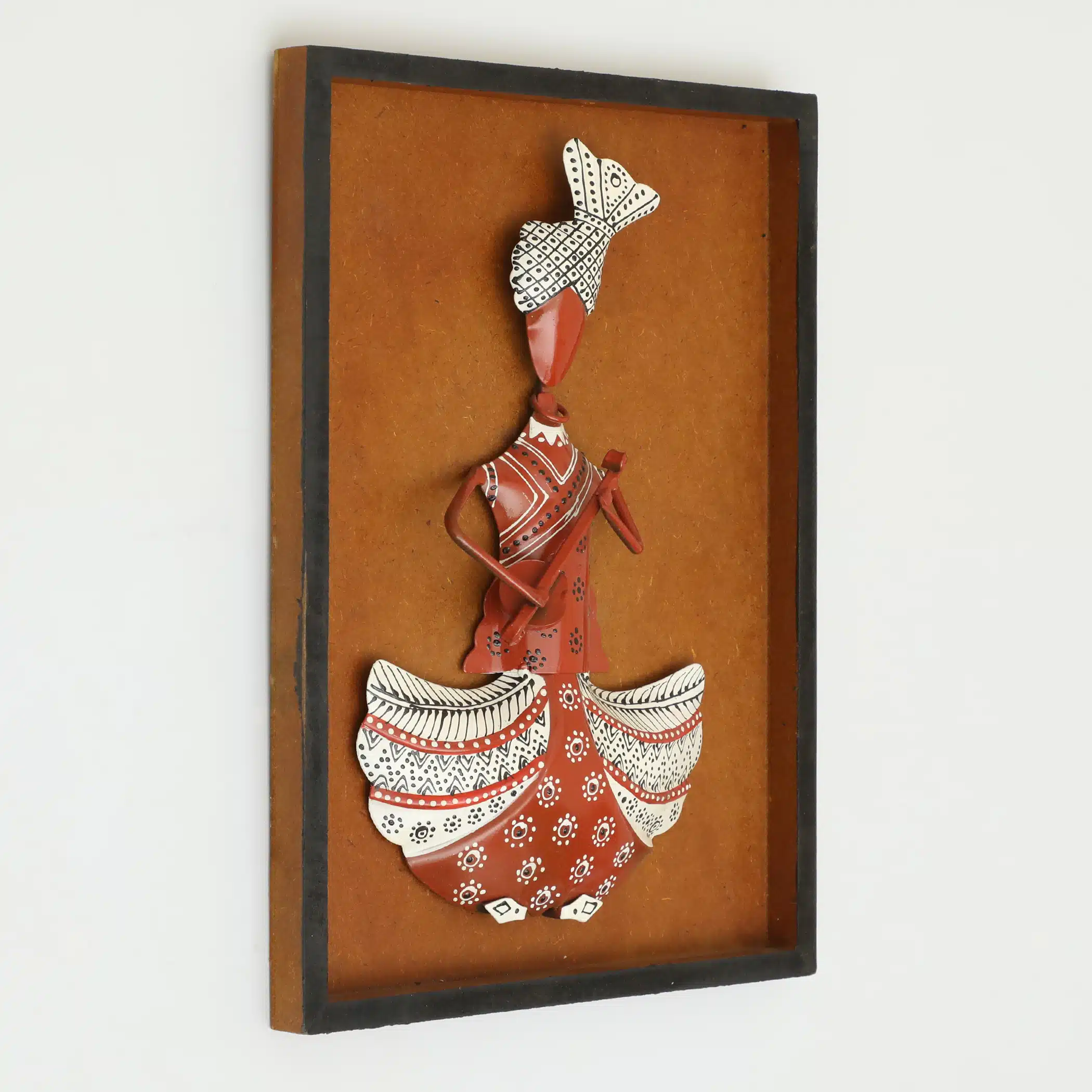 Handcrafted Rajasthani Musician Sitar Wall Decor | Swadesi Art - Image 2