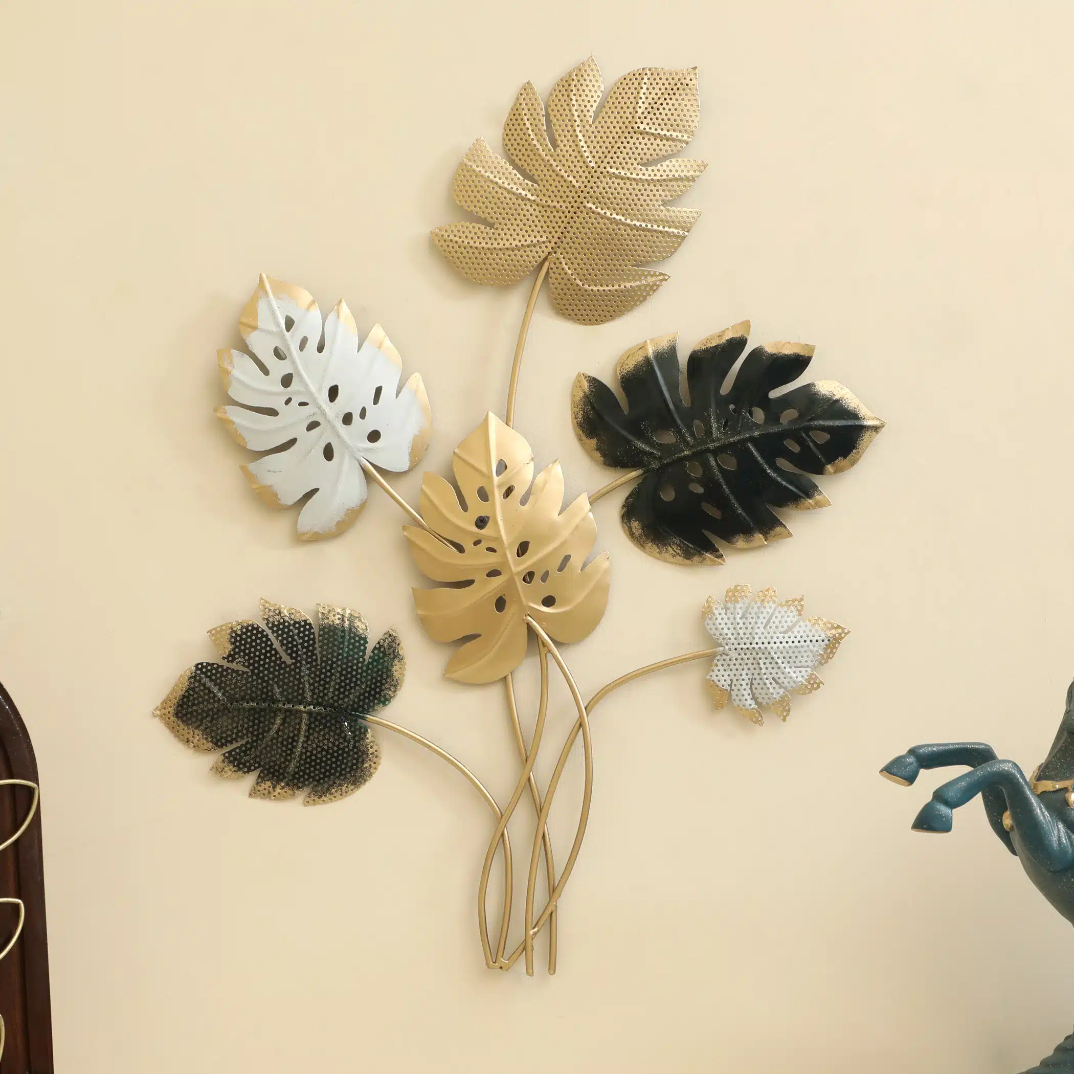 Ginko Bunch Wall Decor - Ella Metal Leaf Wall Hanging