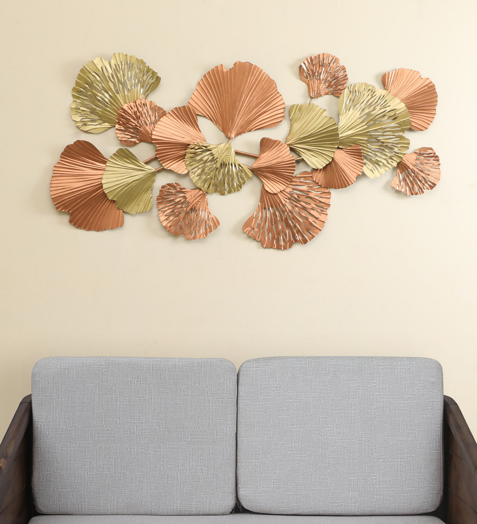 Metal Kiyo Leaf Wall Decor