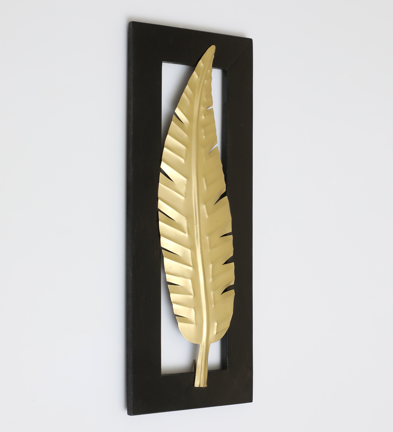 Metal & MDF Vantara Leaf/4 Wall Frame - Image 2