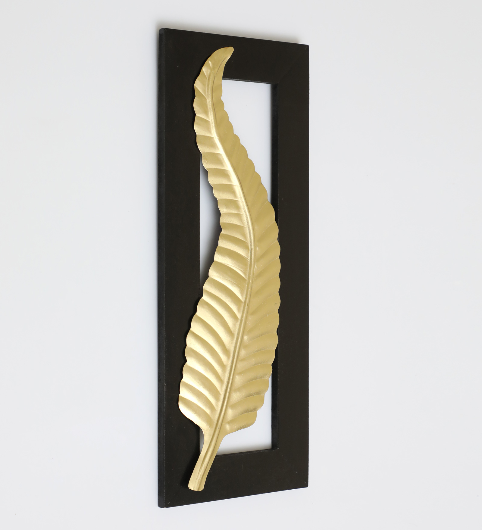 Metal & MDF Vantara Leaf/1 Wall Frame - Image 2