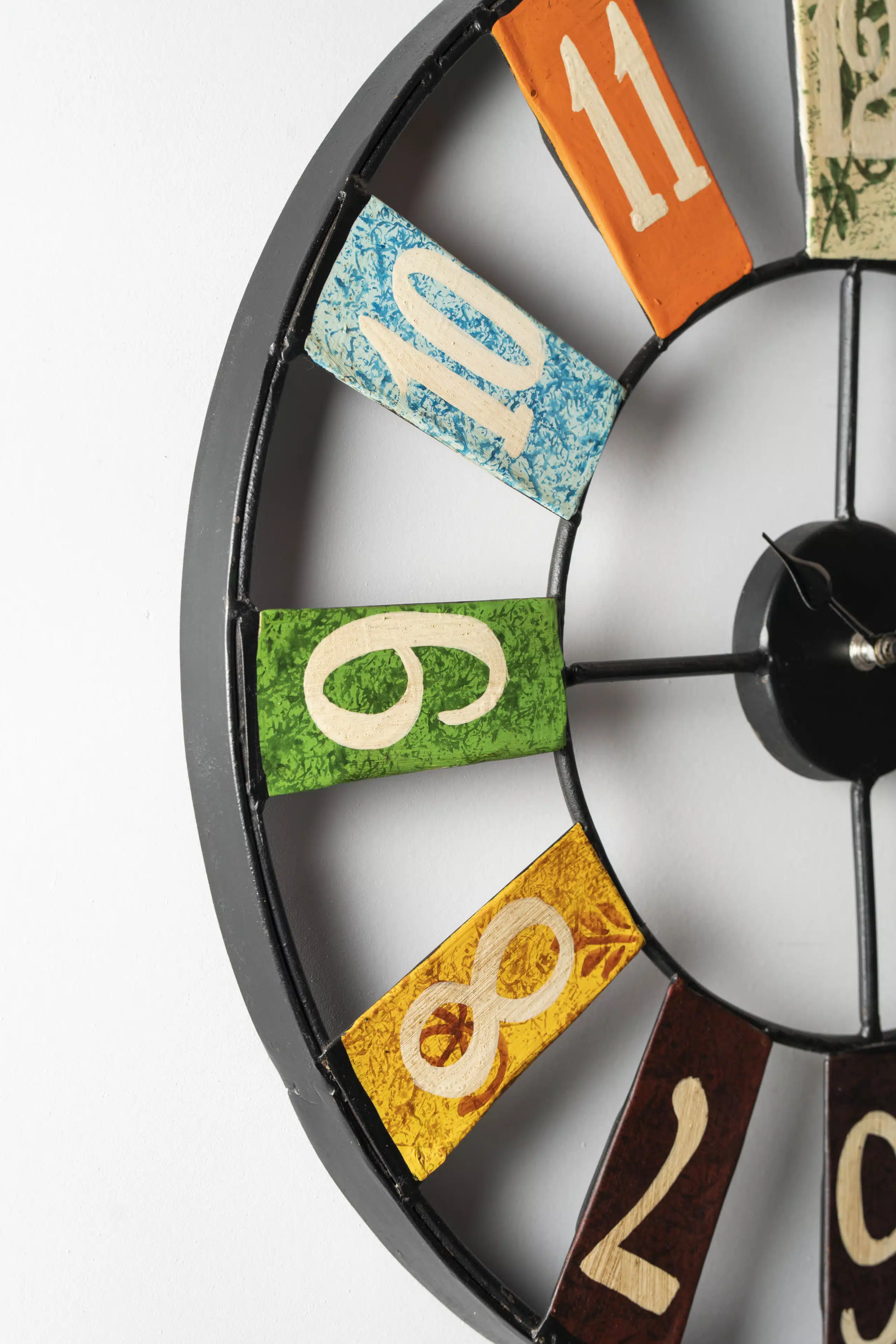 Darsh Metal Wall Clock - Image 5