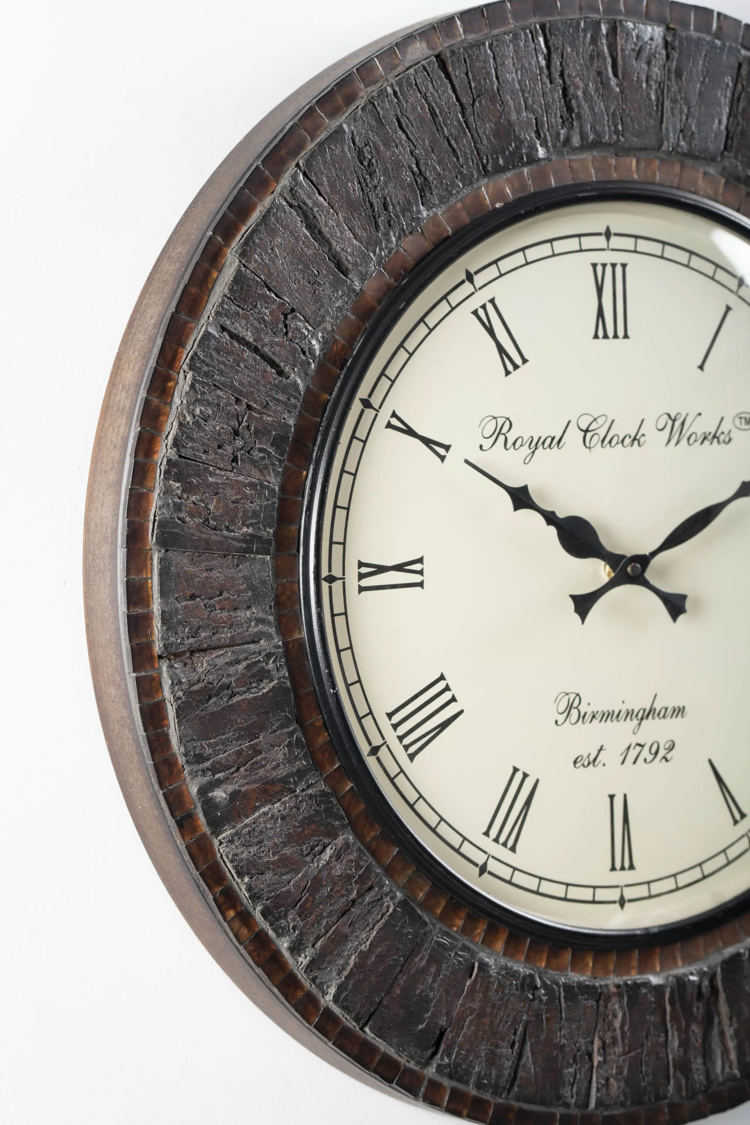 Ovi Heritage Wooden Wall Clock for Traditional Living Room Decor - Image 4