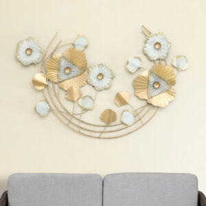Metal Vera Gold Flower Wall Decor