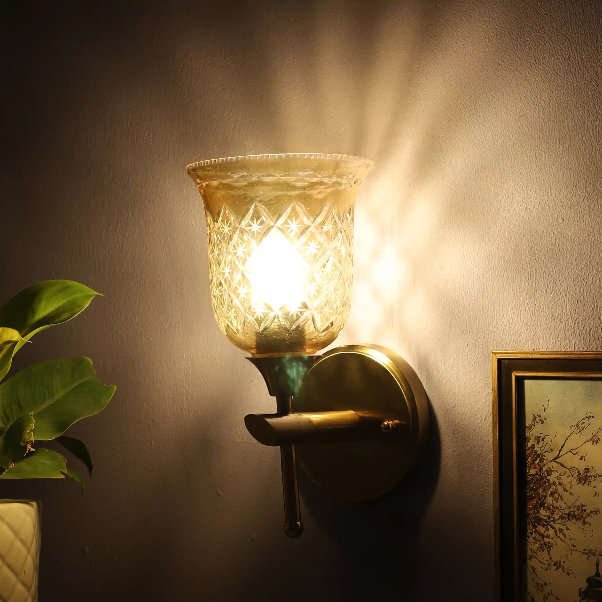 Crystal Tulip Wall Sconce - Decorative Cut Glass Wall Light for Home - Image 7