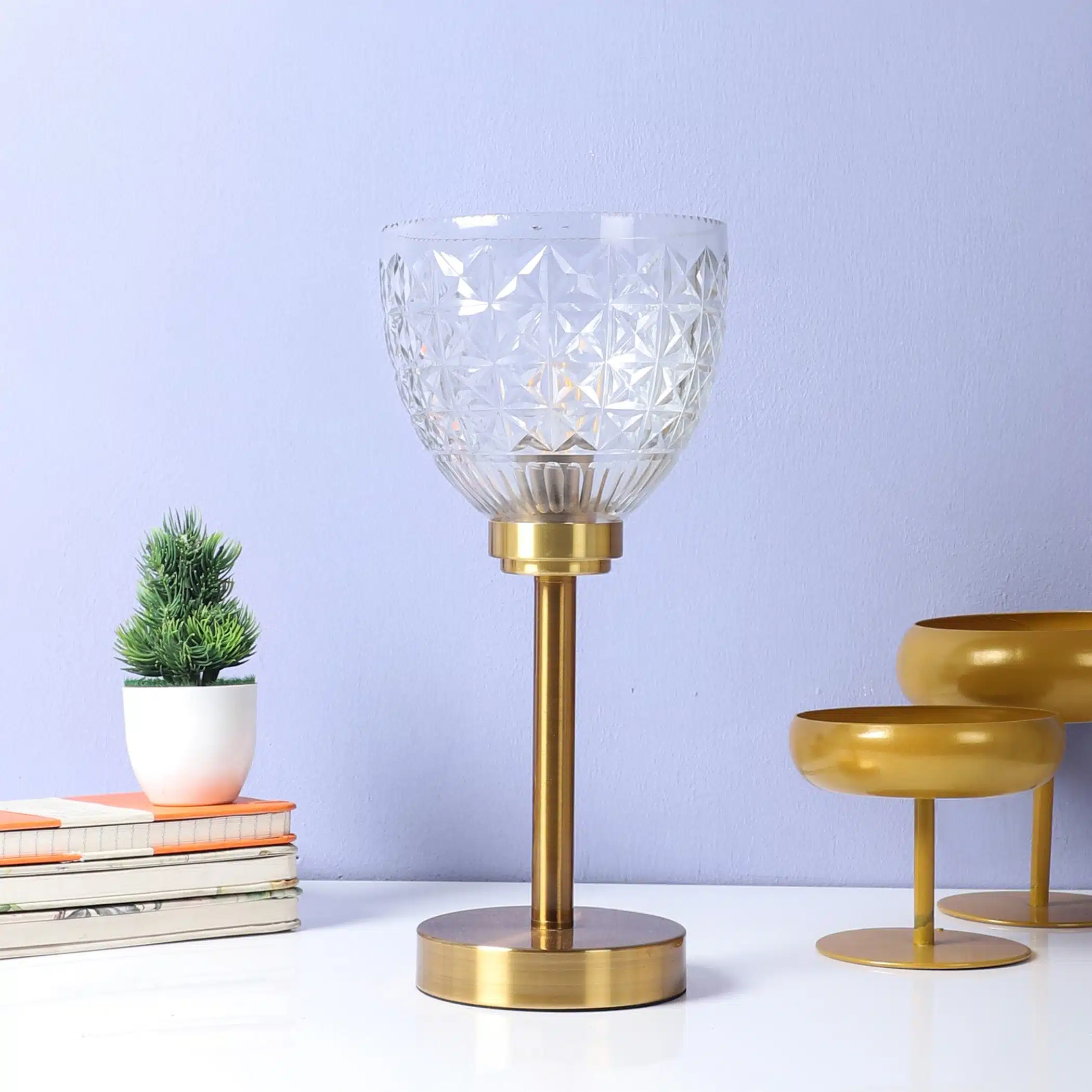 Crystal Goblet Table Lamp - Diamond-Cut Glass Modern Bedside Lamp
