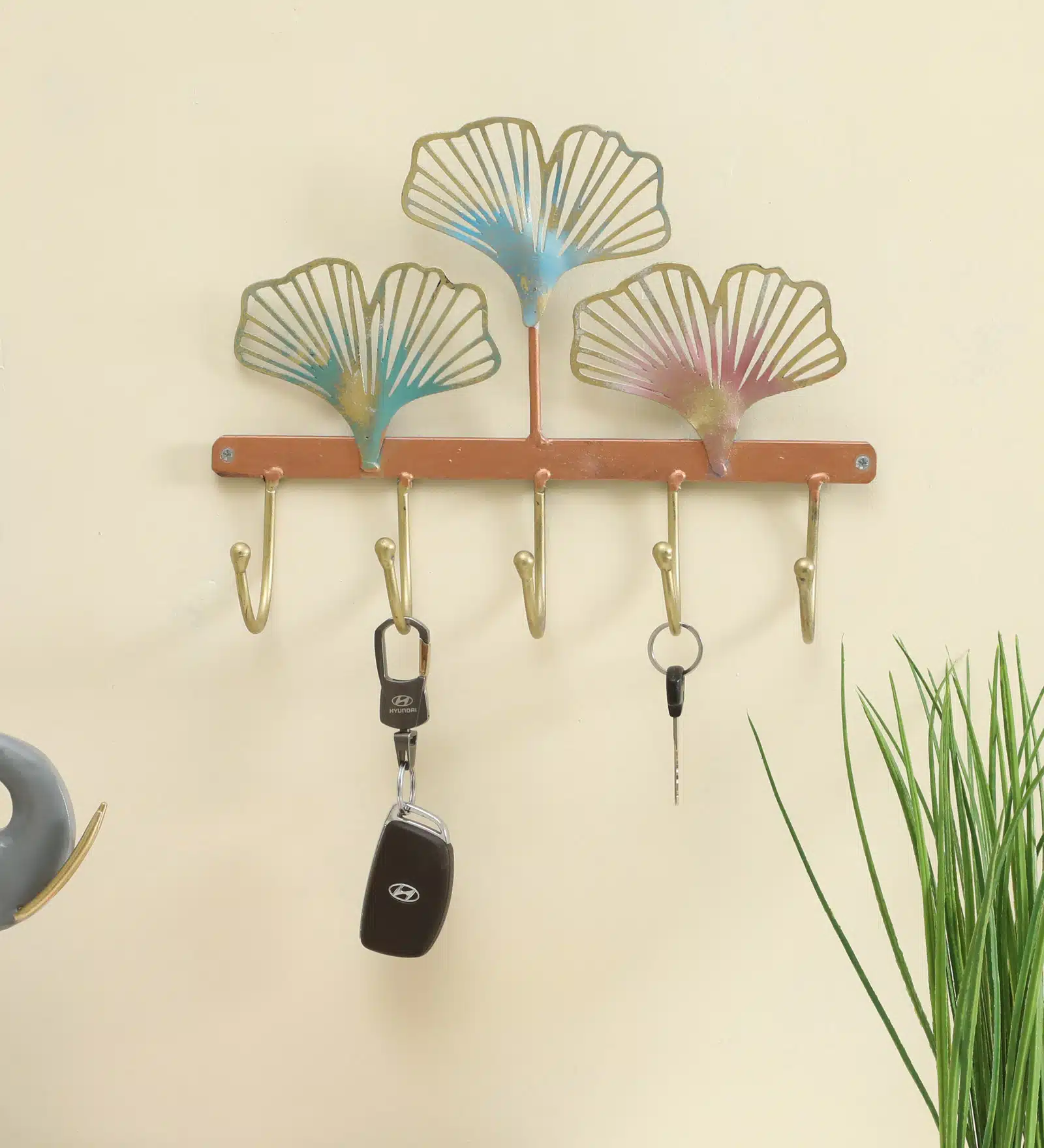 Ginko Key Holder for Wall - Mark Metal 5-Hook Key Rack