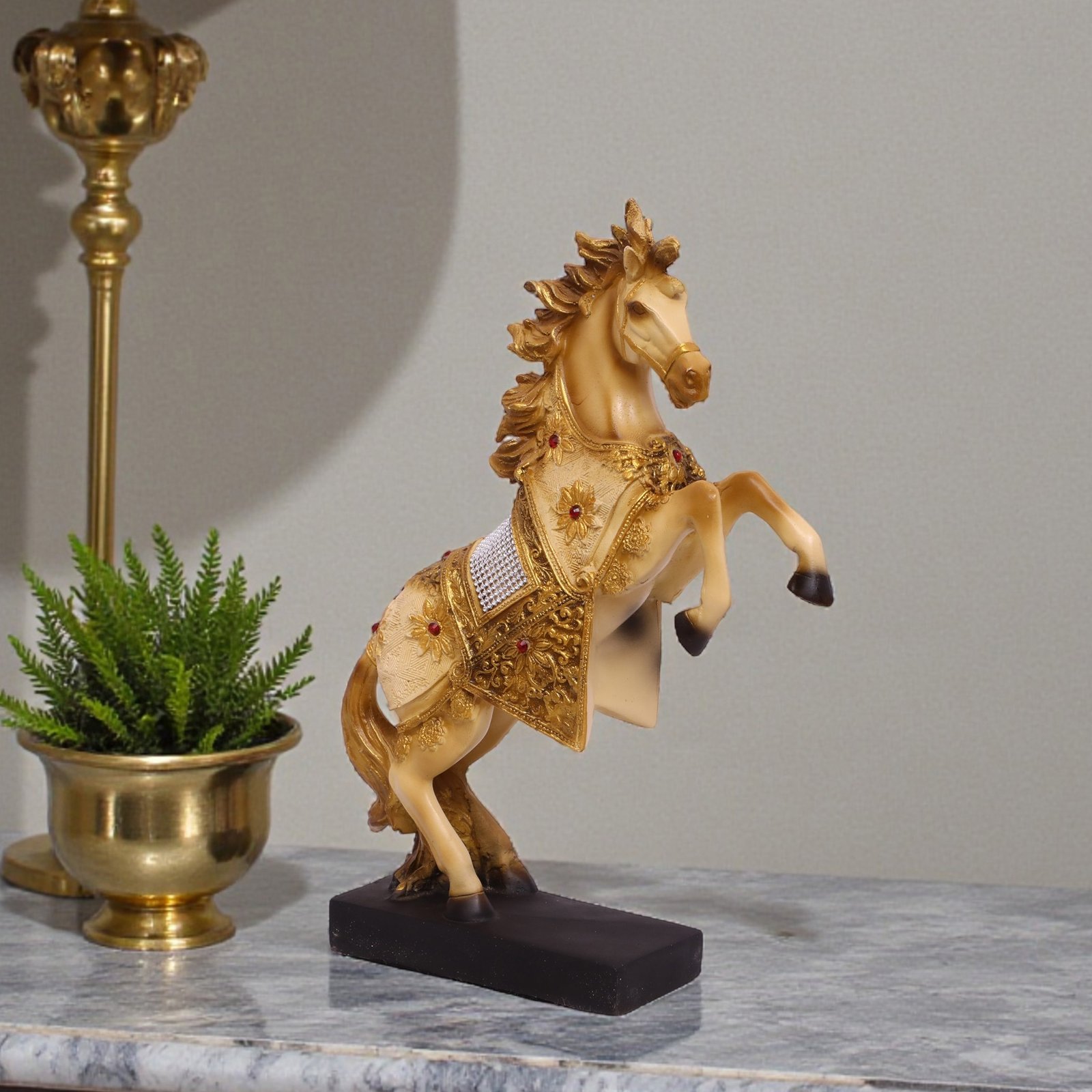 Polyresin Beige Jewellery Horse/2 Table Decor Sculpture
