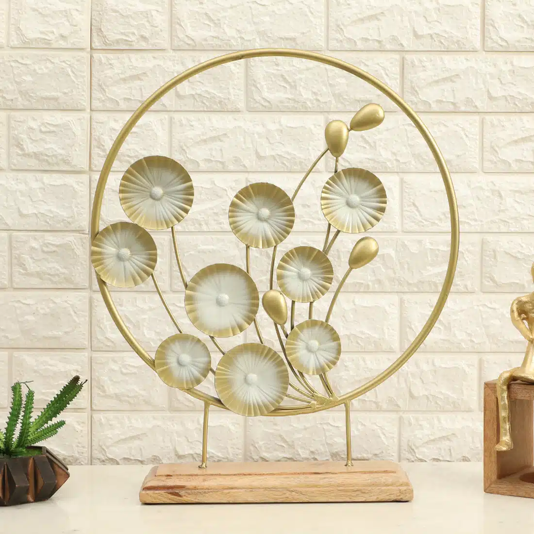 Metal & Wood Multicolor Siya Showpiece Table Decor