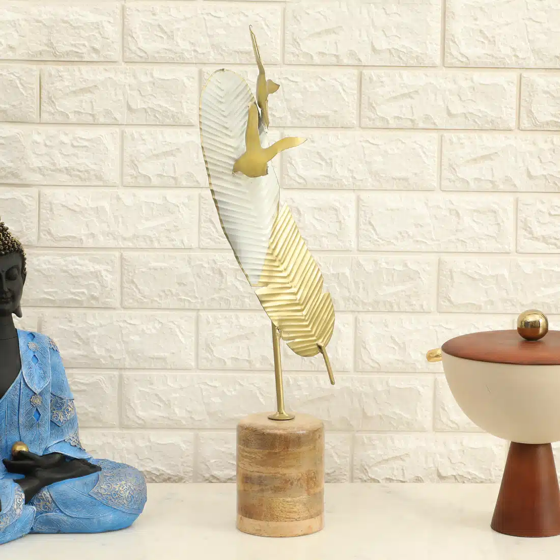 Bird Showpiece - Feather on Bird Metal Wood Table Decor