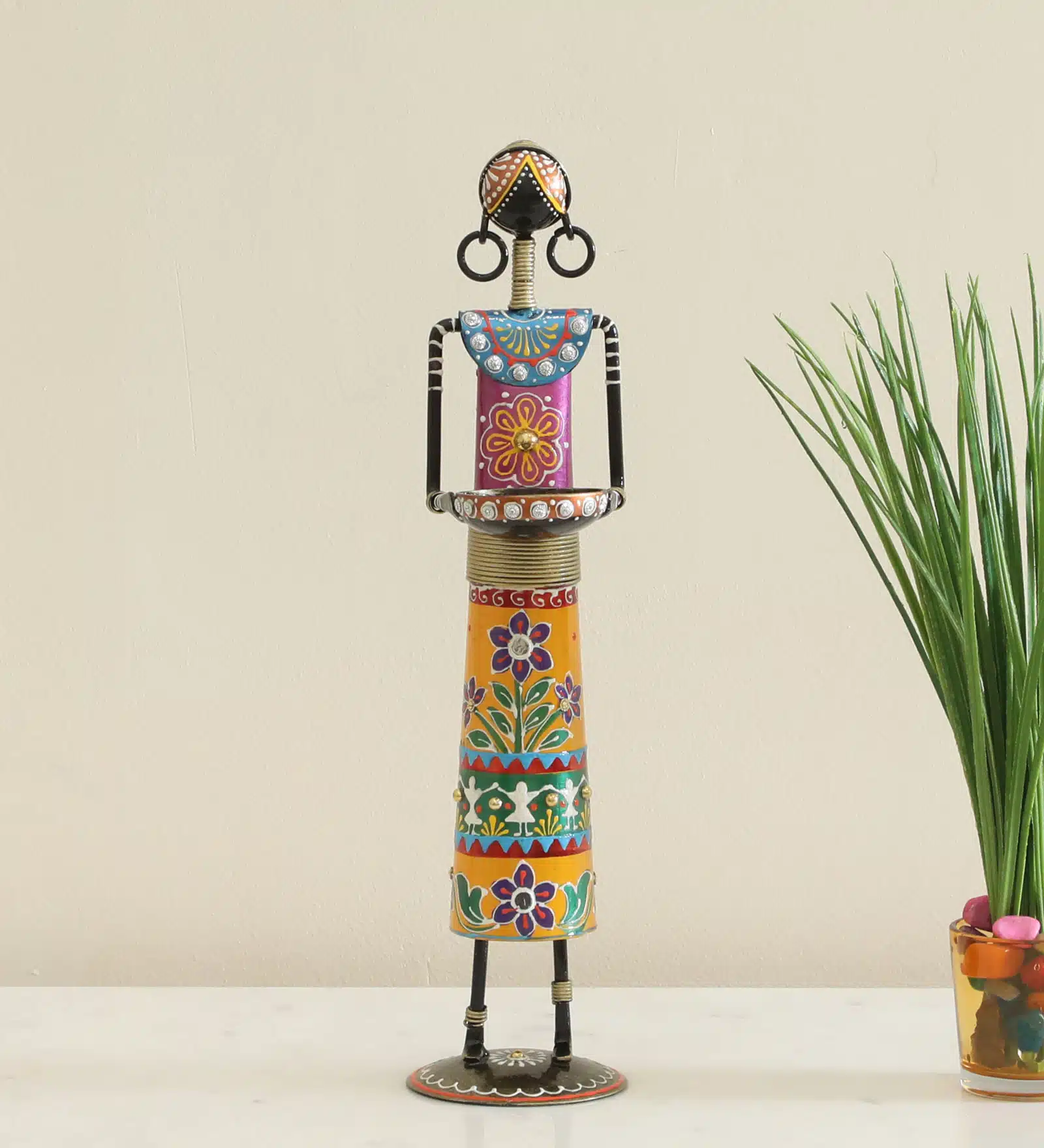 Metal Multicolor Akiro Designer/3 Showpiece Table Decor