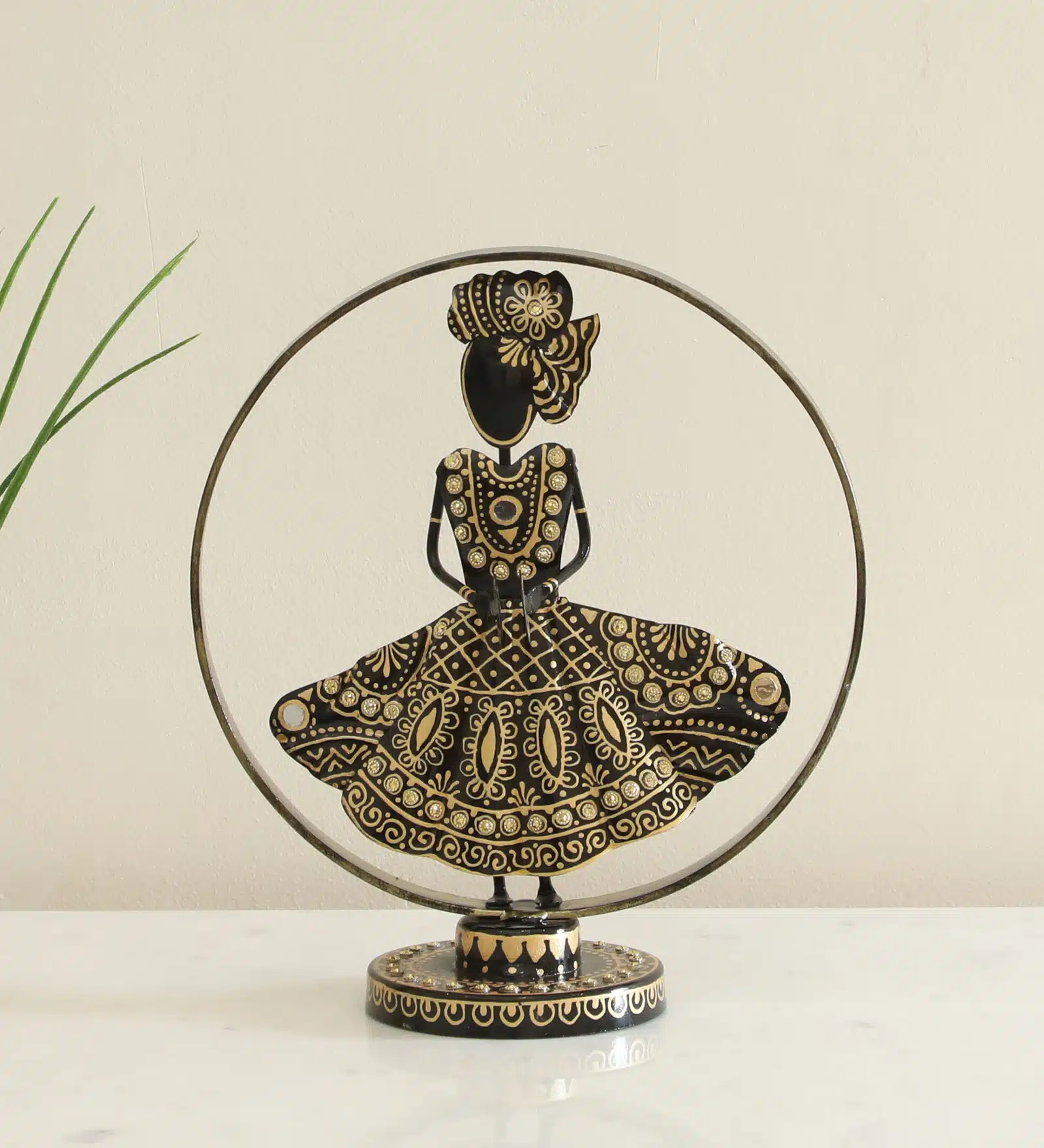 Musician Table Decor Figurine Anushree Jhal Metal Showpiece