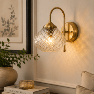 Vintage Brass Wall Light - Diamond Cut Glass E27 Wall Sconce